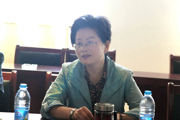 馬鞍山市政協(xié)主席李群來中德機床參觀 馬鞍山市政協(xié)主席李群來中德機床參觀